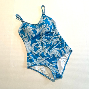 Seekers Australia One‎ Piece Tropical Leaves Blue White Swimsuit Women’s 6 NWOT
